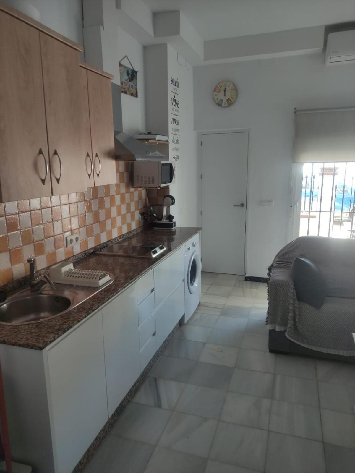 Apartment En Planta Baja Con Vistar Al Mar *