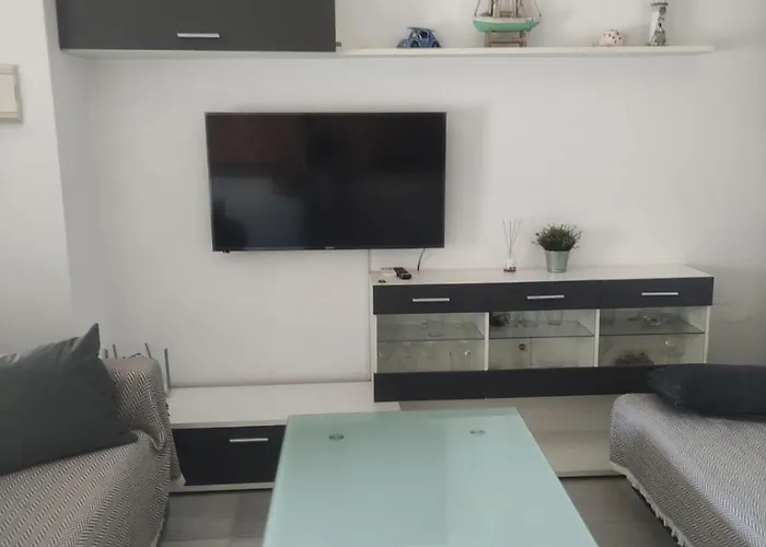 Apartamento En Planta Baja Con Vistar Al Mar
